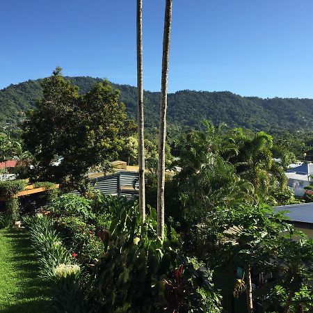 Hideaway On Hillview Apartamento Cairns Exterior foto