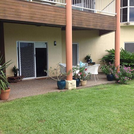 Hideaway On Hillview Apartamento Cairns Exterior foto